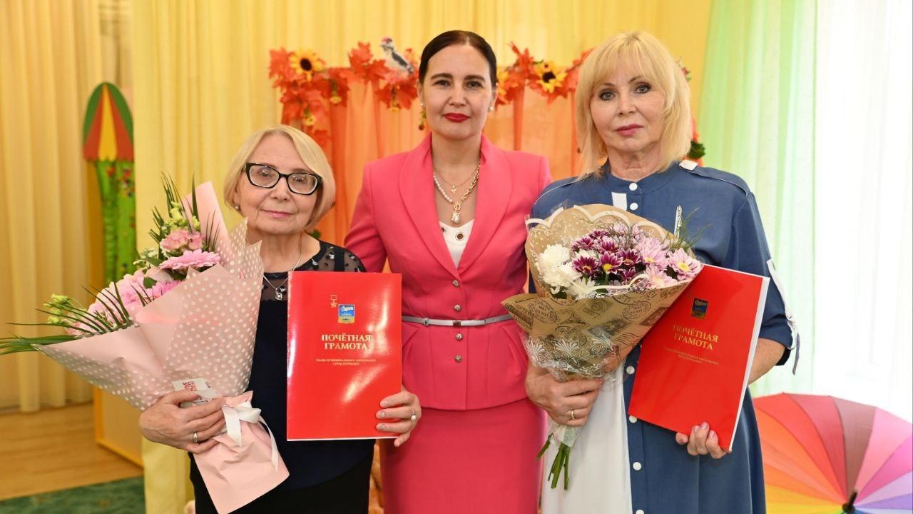 Более 4 тысяч воспитателей в Мурманске отмечают профессиональный праздник